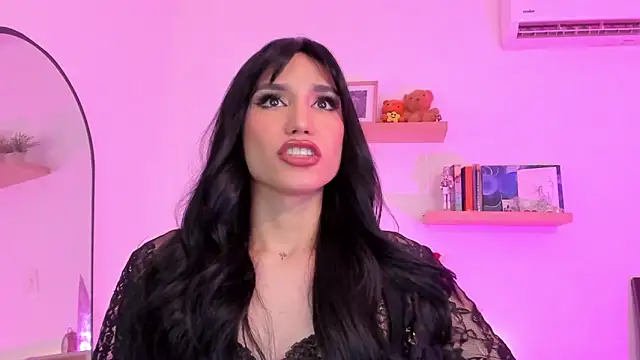 rose saenz online show from 15, 12, 2024