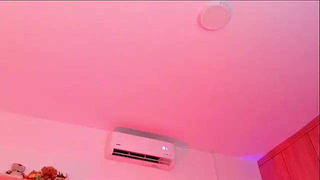 rose saenz online show from 10, 10, 2025