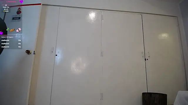 genesis moretz online show from 19, 12, 2024