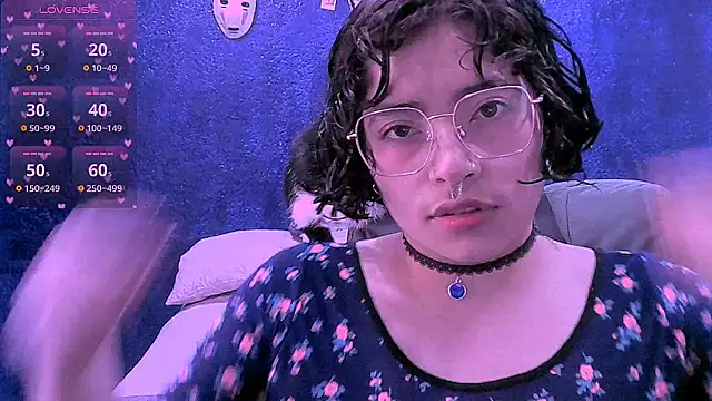 NinaYellow online show from 13, 7, 2026