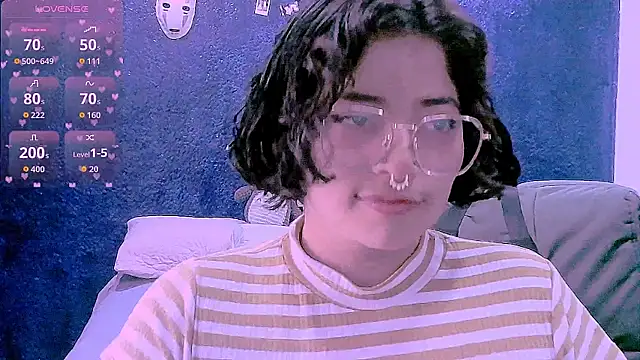 NinaYellow online show from 3, 8, 2026