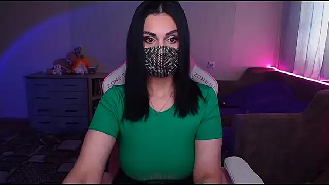 Snapshot of __Yasmina__ chatting on 24, 2, 2025   Yasmina   online show from 24, 2, 2025