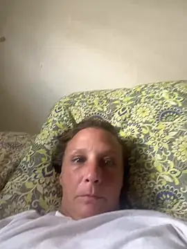 Snapshot of Everlyrose27 chatting on 13, 9, 2025 Everlyrose27 online show from 13, 9, 2025