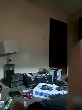 Snapshot of Everlyrose27 chatting on 6, 10, 2025 Everlyrose27 online show from 6, 10, 2025