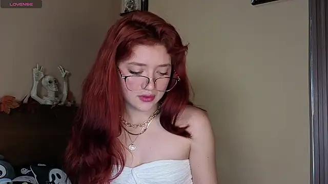 Snapshot of Ivanna_Diamon chatting on 26, 10, 2025 Ivanna Diamon online show from 26, 10, 2025