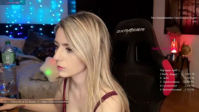 Lisaonthemoon online show from 23, 4, 2026