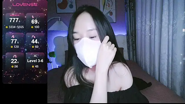 Snapshot of _Viviann_ chatting on 1, 1, 2025 Viviann online show from 1, 1, 2025