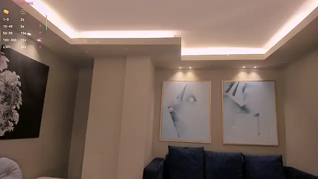 PaulinaSantos  online show from 3, 2, 2026