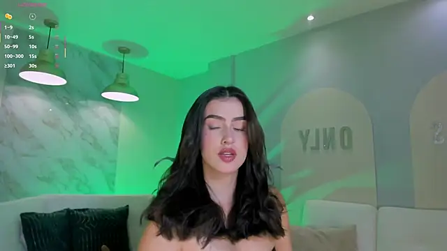 PaulinaSantos  online show from 17, 3, 2026