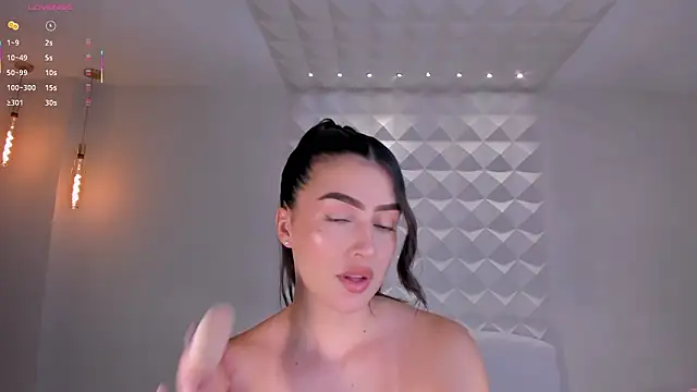 PaulinaSantos  online show from 23, 3, 2026