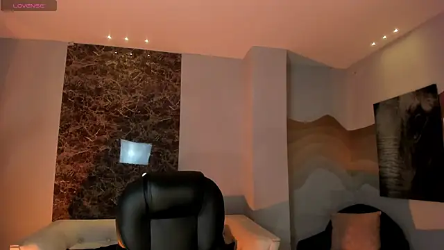 PaulinaSantos  online show from 25, 5, 2026
