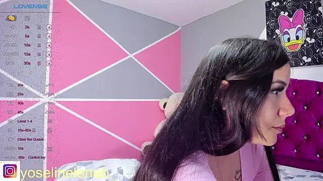 Snapshot of Vanefox chatting on 4, 12, 2024 Vanefox online show from 4, 12, 2024