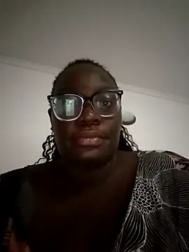 Toomuch Squirt online show from 6, 3, 2025