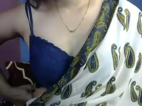 Black cat cutie online show from 5, 2, 2025