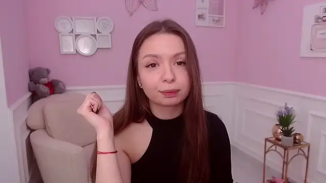 Snapshot of LucySkilar chatting on 2, 12, 2024 LucySkilar online show from 2, 12, 2024