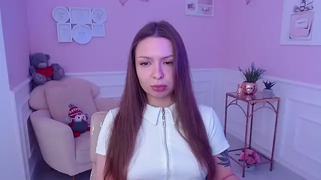 Snapshot of LucySkilar chatting on 28, 1, 2025 LucySkilar online show from 28, 1, 2025