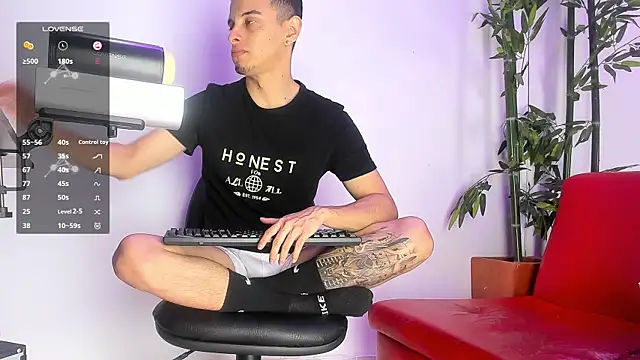 Maximo   online show from 1, 3, 2025