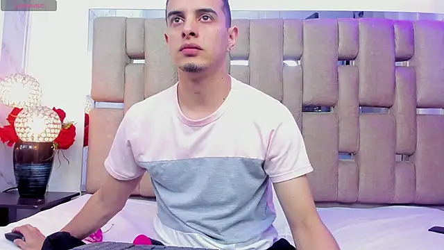 Maximo   online show from 9, 9, 2025