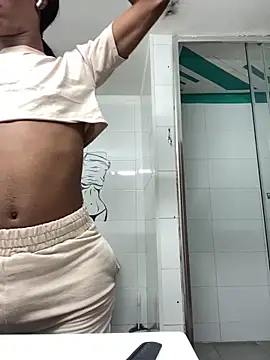 Snapshot of tamarabigass1 chatting on 9, 9, 2025 tamarabigass1 online show from 9, 9, 2025