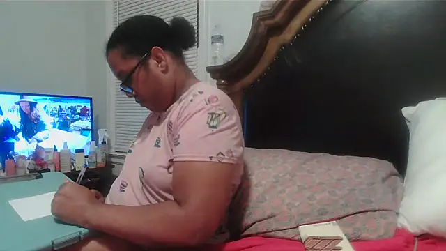 ebonyred online show from 24, 4, 2026