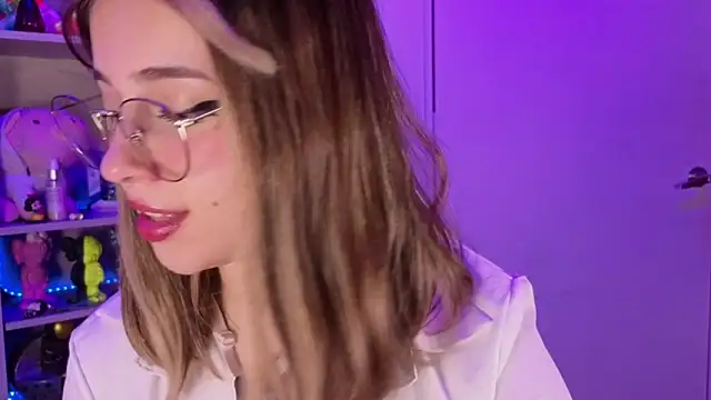 EmilyMiller  online show from 6, 4, 2026