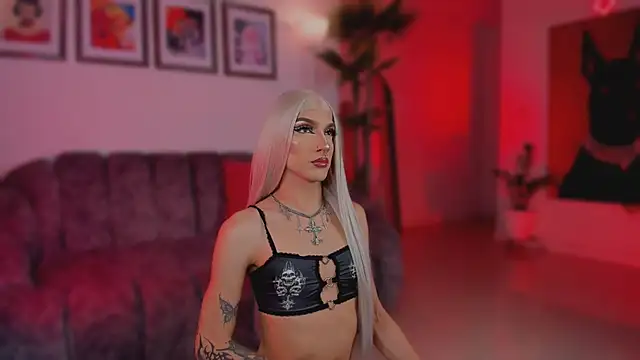 Snapshot of Taylor__foxxx chatting on 25, 4, 2026 Taylor foxxx online show from 25, 4, 2026