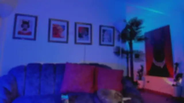 Taylor  foxxx online show from 15, 7, 2026