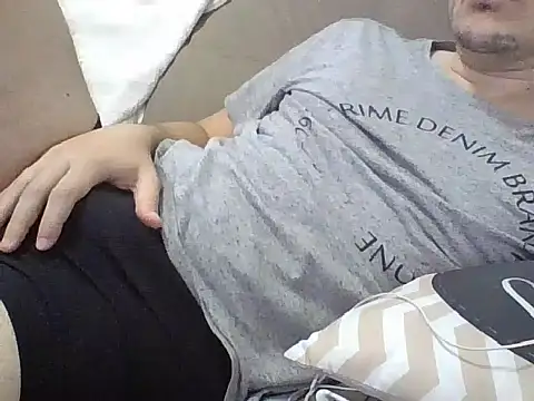 Snapshot of ShiitakeBR chatting on 16, 12, 2024 ShiitakeBR online show from 16, 12, 2024