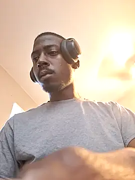 chocolatemeatstick25 online show from 22, 7, 2026