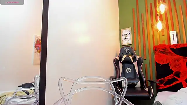 AichaBrown online show from 6, 10, 2025