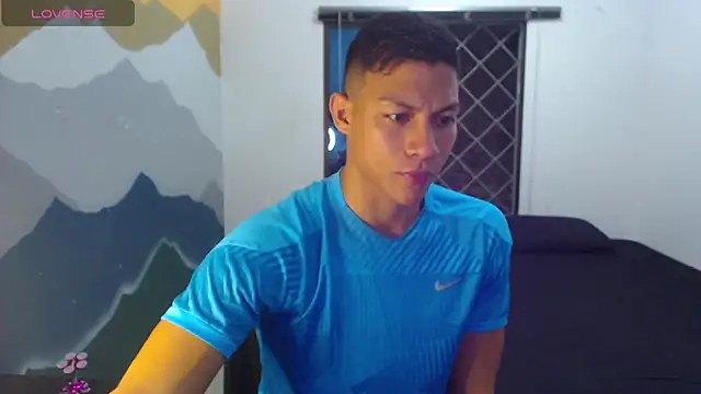 Snapshot of aalan_foxter chatting on 16, 1, 2025 aalan foxter online show from 16, 1, 2025