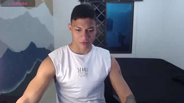 Snapshot of aalan_foxter chatting on 19, 1, 2025 aalan foxter online show from 19, 1, 2025