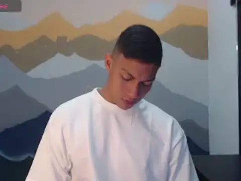 Snapshot of aalan_foxter chatting on 12, 2, 2025 aalan foxter online show from 12, 2, 2025