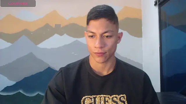 Snapshot of aalan_foxter chatting on 2, 3, 2025 aalan foxter online show from 2, 3, 2025