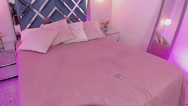 Miakhalifa 7 online show from 6, 3, 2025