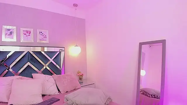 Miakhalifa 7 online show from 11, 3, 2025