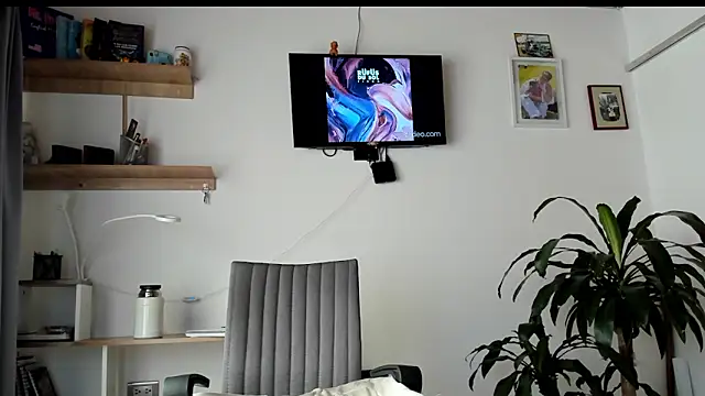 manucute 23  online show from 12, 3, 2026