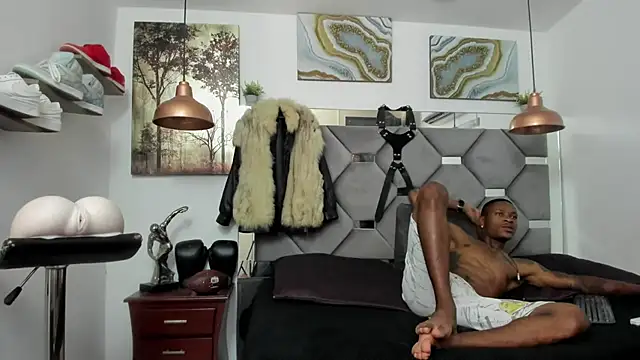 Snapshot of KING_FIT chatting on 28, 1, 2025 KING FIT online show from 28, 1, 2025