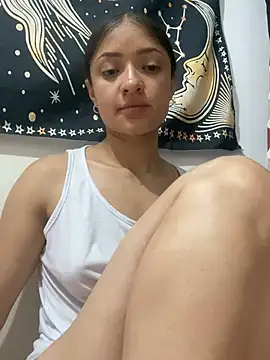 Snapshot of Alicia_ALICIA chatting on 6, 12, 2024 Alicia ALICIA online show from 6, 12, 2024