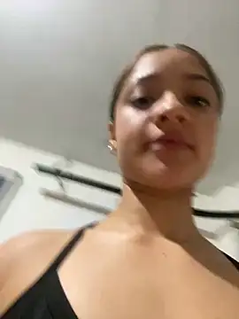 Snapshot of Alicia_ALICIA chatting on 3, 3, 2025 Alicia ALICIA online show from 3, 3, 2025