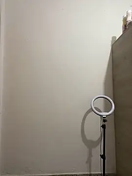 Alicia ALICIA online show from 5, 4, 2026