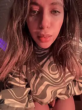 Snapshot of ORLA86 chatting on 14, 11, 2025 ORLA86 online show from 14, 11, 2025