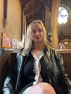 Snapshot of LadyTatiana_Madam chatting on 16, 10, 2025 LadyTatiana Madam online show from 16, 10, 2025