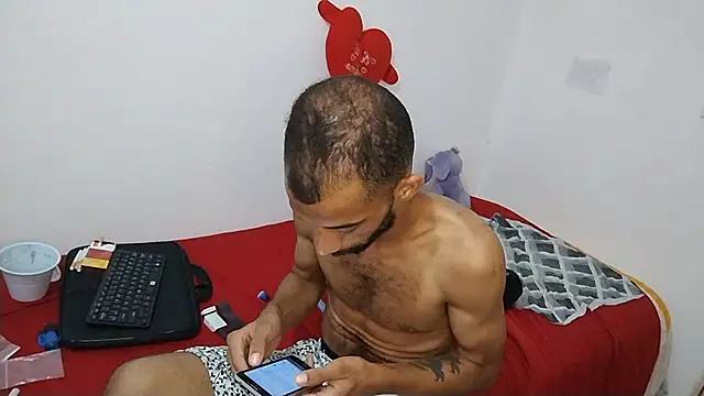 Snapshot of UncutToyBoy23cm chatting on 16, 3, 2025 UncutToyBoy23cm online show from 16, 3, 2025