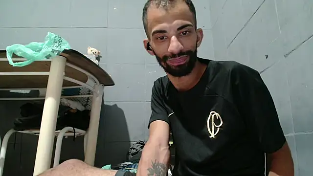 Snapshot of UncutToyBoy23cm chatting on 27, 2, 2026 UncutToyBoy23cm online show from 27, 2, 2026