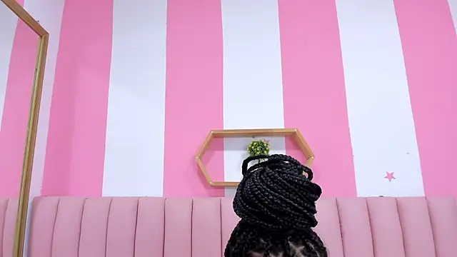 ISABELLA 020 online show from 21, 2, 2025