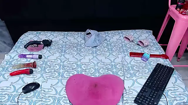 Snapshot of calipso_swet chatting on 14, 12, 2024 calipso swet online show from 14, 12, 2024