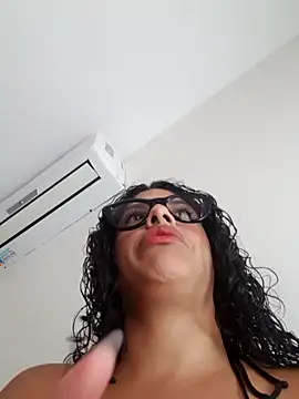 Shura xxxBig online show from 13, 3, 2026