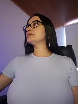 preetypeach online show from 23, 3, 2026