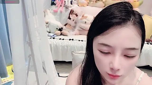 AKiKi711 online show from 19, 7, 2026